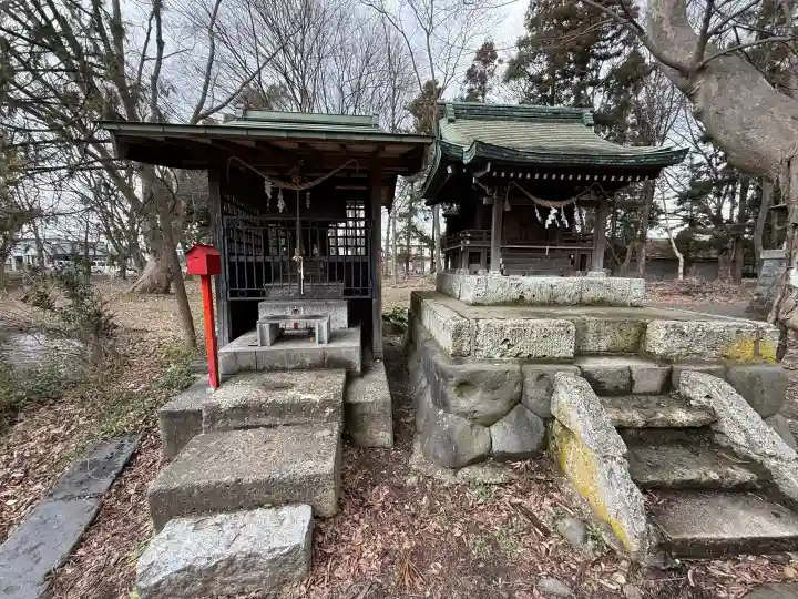 鳥海月山両所宮の{uncategorized: "未分類", other: "その他", undefined: "問題あり", building: "その他建物", grave: "お墓", sacred_gate: "鳥居", guardian: "狛犬", statue: "像", buddha: "仏像", history: "歴史", nature: "自然", garden: "庭園", animal: "動物", pagoda: "塔", temizu: "手水舎", mountain_gate: "山門・神門", sanctuary: "本殿・本堂", subordinate: "末社・摂社", art: "芸術", scenery: "景色", jizo: "地蔵", ema: "絵馬", goshuin: "御朱印", omikuji: "おみくじ", items: "授与品その他", amulet: "お守り", goshuincho: "御朱印帳", eats: "食事", festival: "お祭り", votive_dance: "神楽", shichigosan: "七五三参", wedding: "結婚式", experience: "体験その他", initially: "初詣", around: "周辺", anti_infection: "感染症対策"}