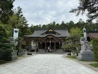 熊野本宮大社の{uncategorized: "未分類", other: "その他", undefined: "問題あり", building: "その他建物", grave: "お墓", sacred_gate: "鳥居", guardian: "狛犬", statue: "像", buddha: "仏像", history: "歴史", nature: "自然", garden: "庭園", animal: "動物", pagoda: "塔", temizu: "手水舎", mountain_gate: "山門・神門", sanctuary: "本殿・本堂", subordinate: "末社・摂社", art: "芸術", scenery: "景色", jizo: "地蔵", ema: "絵馬", goshuin: "御朱印", omikuji: "おみくじ", items: "授与品その他", amulet: "お守り", goshuincho: "御朱印帳", eats: "食事", festival: "お祭り", votive_dance: "神楽", shichigosan: "七五三参", wedding: "結婚式", experience: "体験その他", initially: "初詣", around: "周辺", anti_infection: "感染症対策"}
