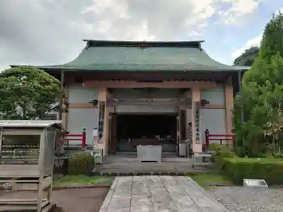 種間寺の本殿・本堂