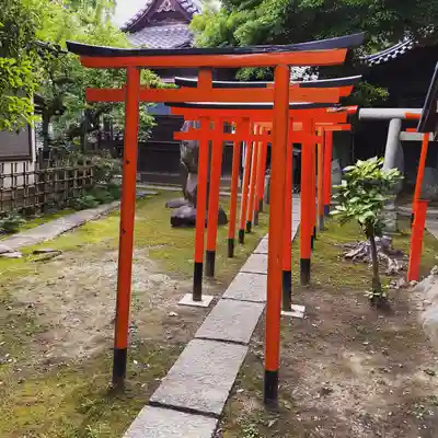 三囲神社(東京都)