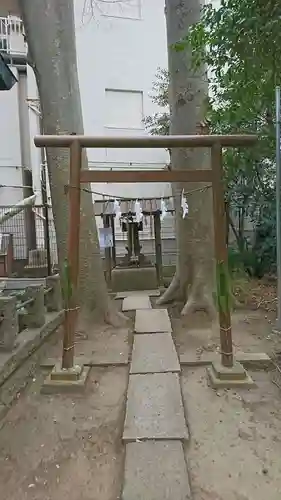 小岩神社の鳥居