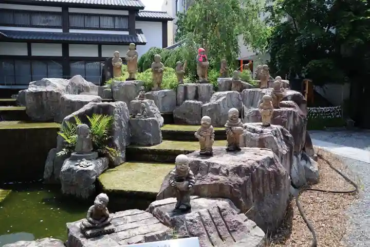 頂法寺(六角堂)の庭園