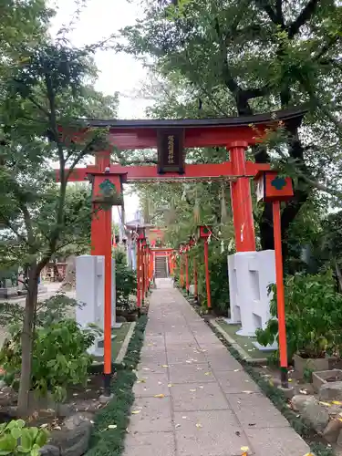 塚越稲荷神社(埼玉県)