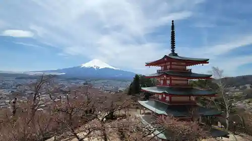 新倉富士浅間神社の景色