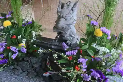 滑川神社 - 仕事と子どもの守り神の手水舎