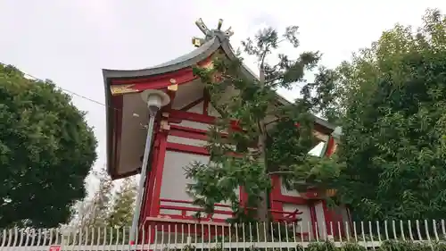 潮田神社の本殿・本堂