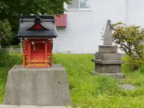 札幌伏見稲荷神社の末社