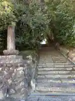 称名寺の{uncategorized: "未分類", other: "その他", undefined: "問題あり", building: "その他建物", grave: "お墓", sacred_gate: "鳥居", guardian: "狛犬", statue: "像", buddha: "仏像", history: "歴史", nature: "自然", garden: "庭園", animal: "動物", pagoda: "塔", temizu: "手水舎", mountain_gate: "山門・神門", sanctuary: "本殿・本堂", subordinate: "末社・摂社", art: "芸術", scenery: "景色", jizo: "地蔵", ema: "絵馬", goshuin: "御朱印", omikuji: "おみくじ", items: "授与品その他", amulet: "お守り", goshuincho: "御朱印帳", eats: "食事", festival: "お祭り", votive_dance: "神楽", shichigosan: "七五三参", wedding: "結婚式", experience: "体験その他", initially: "初詣", around: "周辺", anti_infection: "感染症対策"}