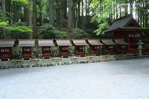 三峯神社の末社