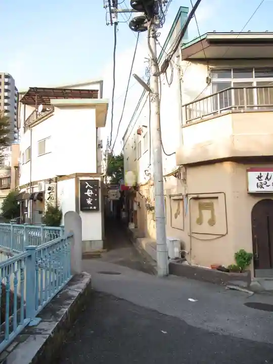 二里山地蔵(栃木県)