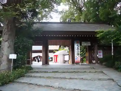 阿佐ヶ谷神明宮の山門・神門