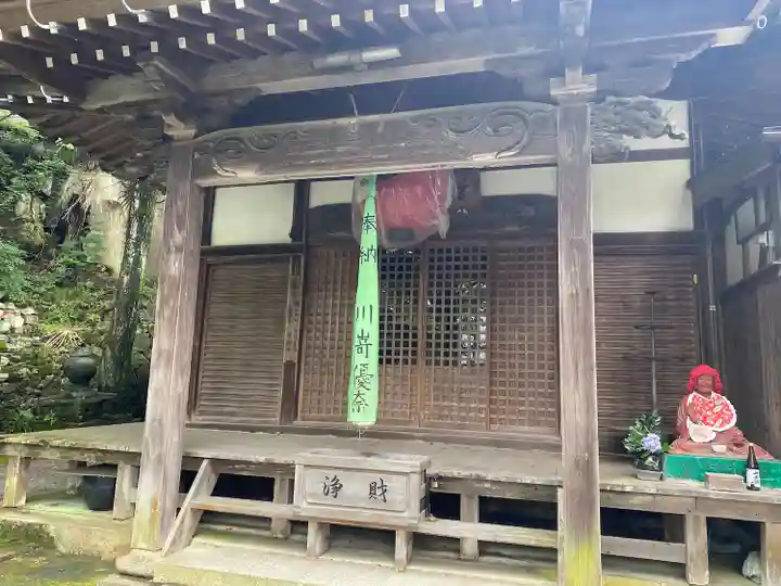 醒井延命地蔵尊(滋賀県)