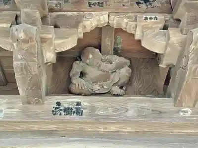 光明寺の{uncategorized: "未分類", other: "その他", undefined: "問題あり", building: "その他建物", grave: "お墓", sacred_gate: "鳥居", guardian: "狛犬", statue: "像", buddha: "仏像", history: "歴史", nature: "自然", garden: "庭園", animal: "動物", pagoda: "塔", temizu: "手水舎", mountain_gate: "山門・神門", sanctuary: "本殿・本堂", subordinate: "末社・摂社", art: "芸術", scenery: "景色", jizo: "地蔵", ema: "絵馬", goshuin: "御朱印", omikuji: "おみくじ", items: "授与品その他", amulet: "お守り", goshuincho: "御朱印帳", eats: "食事", festival: "お祭り", votive_dance: "神楽", shichigosan: "七五三参", wedding: "結婚式", experience: "体験その他", initially: "初詣", around: "周辺", anti_infection: "感染症対策"}