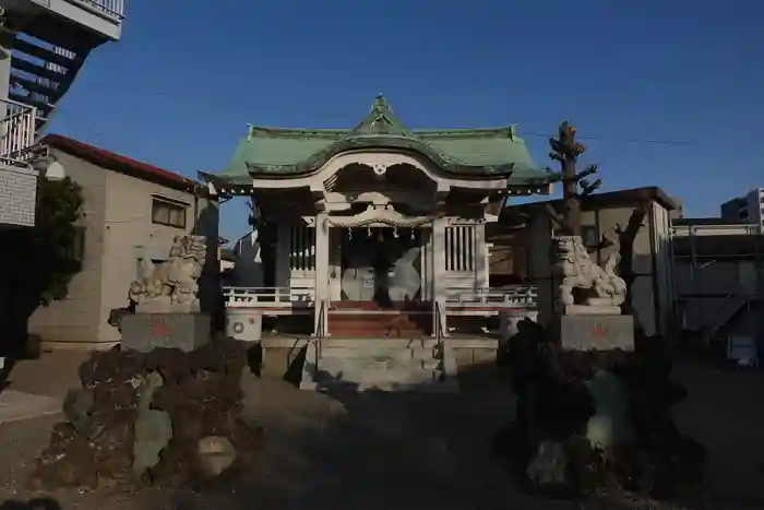 亀高神社の本殿