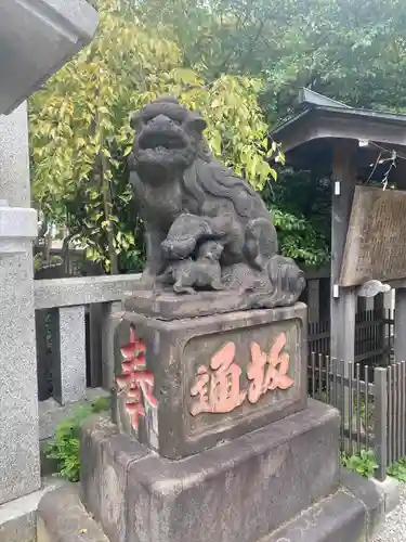 牛天神北野神社の狛犬