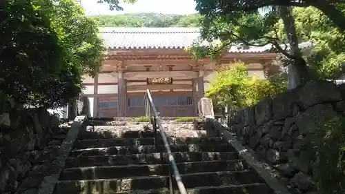 高座石寺の建物その他