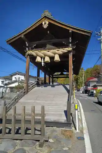 諏訪大社下社春宮(長野県)