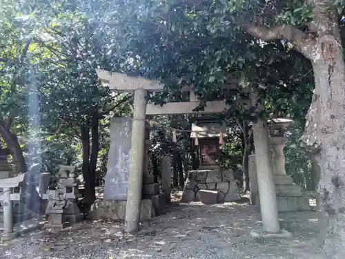 宮處八幡宮の鳥居