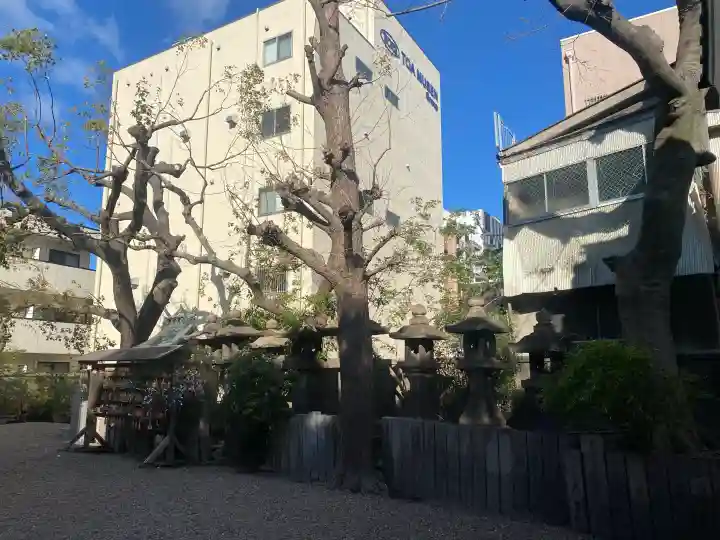 廣田神社の{uncategorized: "未分類", other: "その他", undefined: "問題あり", building: "その他建物", grave: "お墓", sacred_gate: "鳥居", guardian: "狛犬", statue: "像", buddha: "仏像", history: "歴史", nature: "自然", garden: "庭園", animal: "動物", pagoda: "塔", temizu: "手水舎", mountain_gate: "山門・神門", sanctuary: "本殿・本堂", subordinate: "末社・摂社", art: "芸術", scenery: "景色", jizo: "地蔵", ema: "絵馬", goshuin: "御朱印", omikuji: "おみくじ", items: "授与品その他", amulet: "お守り", goshuincho: "御朱印帳", eats: "食事", festival: "お祭り", votive_dance: "神楽", shichigosan: "七五三参", wedding: "結婚式", experience: "体験その他", initially: "初詣", around: "周辺", anti_infection: "感染症対策"}