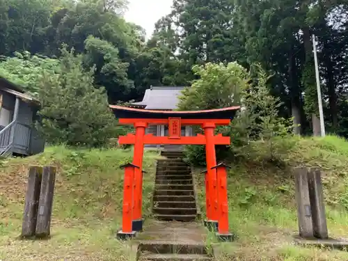 山神神社の鳥居