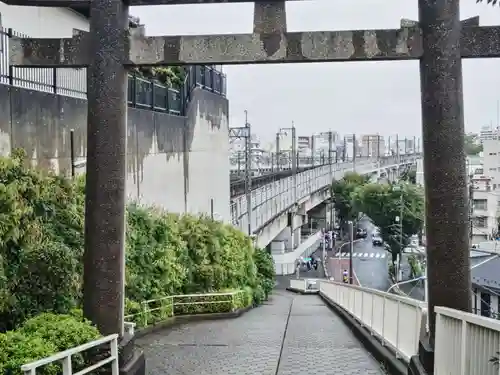 赤羽八幡神社の鳥居