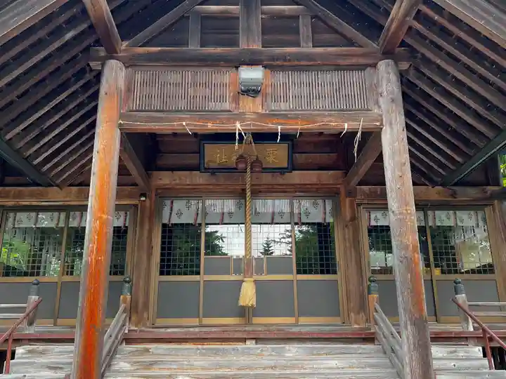 栗沢神社の本殿・本堂
