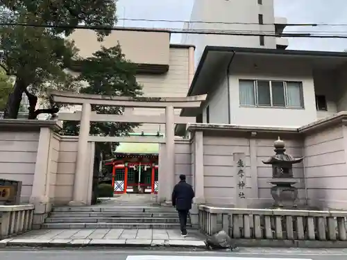 坐摩神社の鳥居