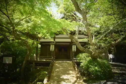 石山寺の末社