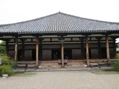 元興寺の本殿・本堂