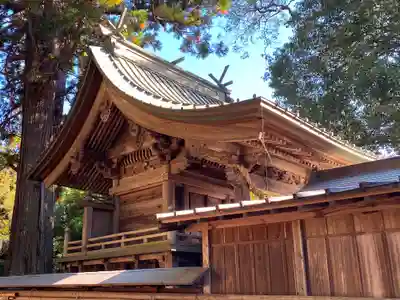 羽梨山神社の本殿・本堂