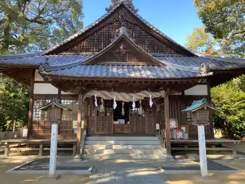 保内八幡神社の本殿