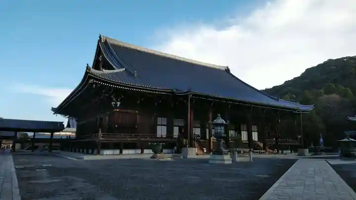 知恩院の本殿・本堂