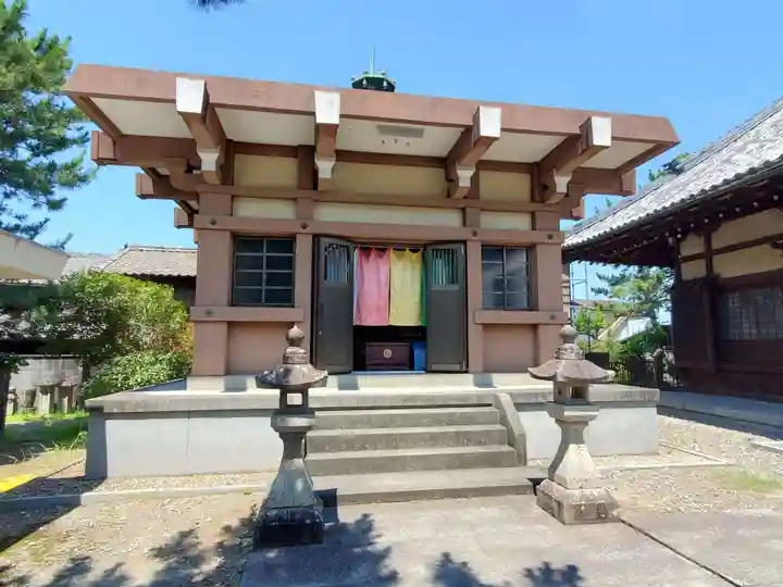 寳藏寺の本殿・本堂