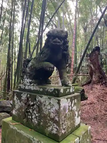 愛宕神社の狛犬