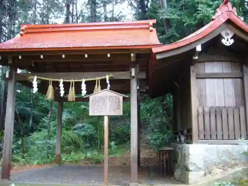 建勲神社の建物その他