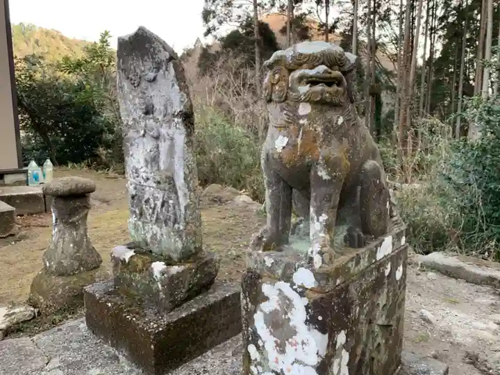 熊野神社の本殿・本堂