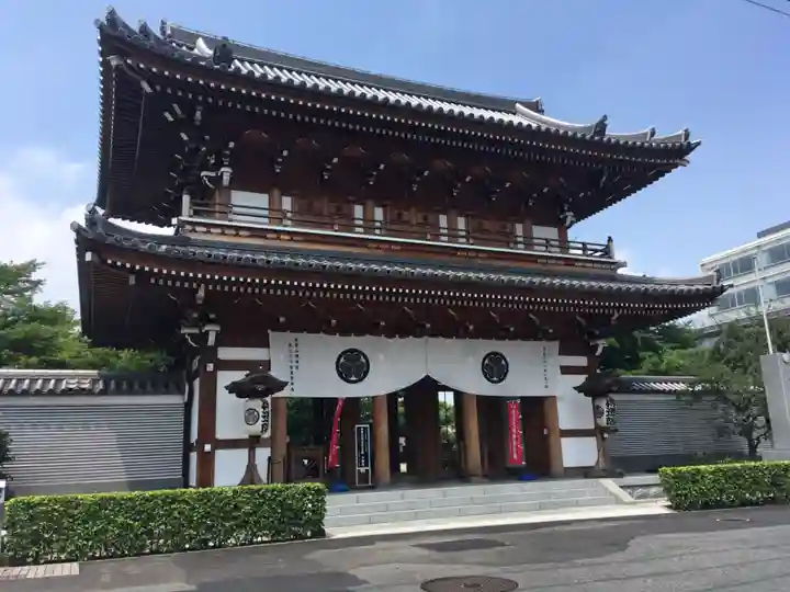 伝通院の山門・神門