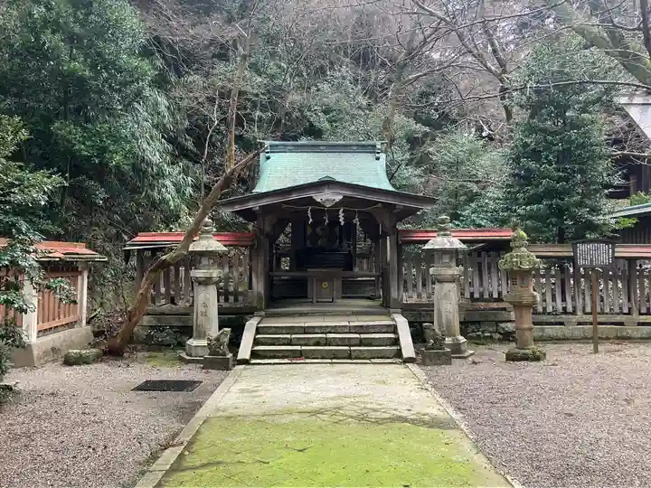 金崎宮の末社・摂社