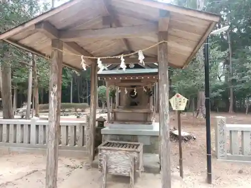 大麻比古神社の{uncategorized: "未分類", other: "その他", undefined: "問題あり", building: "その他建物", grave: "お墓", sacred_gate: "鳥居", guardian: "狛犬", statue: "像", buddha: "仏像", history: "歴史", nature: "自然", garden: "庭園", animal: "動物", pagoda: "塔", temizu: "手水舎", mountain_gate: "山門・神門", sanctuary: "本殿・本堂", subordinate: "末社・摂社", art: "芸術", scenery: "景色", jizo: "地蔵", ema: "絵馬", goshuin: "御朱印", omikuji: "おみくじ", items: "授与品その他", amulet: "お守り", goshuincho: "御朱印帳", eats: "食事", festival: "お祭り", votive_dance: "神楽", shichigosan: "七五三参", wedding: "結婚式", experience: "体験その他", initially: "初詣", around: "周辺", anti_infection: "感染症対策"}