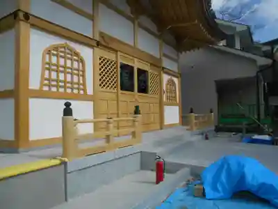 別願寺の本殿・本堂