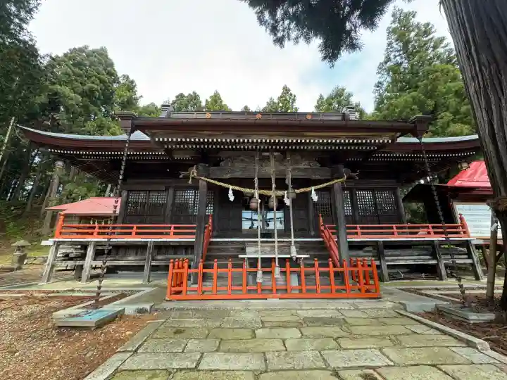 鼬幣稲荷神社(岩手県)