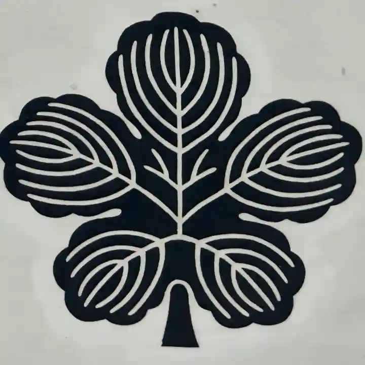 七二会守田神社の{uncategorized: "未分類", other: "その他", undefined: "問題あり", building: "その他建物", grave: "お墓", sacred_gate: "鳥居", guardian: "狛犬", statue: "像", buddha: "仏像", history: "歴史", nature: "自然", garden: "庭園", animal: "動物", pagoda: "塔", temizu: "手水舎", mountain_gate: "山門・神門", sanctuary: "本殿・本堂", subordinate: "末社・摂社", art: "芸術", scenery: "景色", jizo: "地蔵", ema: "絵馬", goshuin: "御朱印", omikuji: "おみくじ", items: "授与品その他", amulet: "お守り", goshuincho: "御朱印帳", eats: "食事", festival: "お祭り", votive_dance: "神楽", shichigosan: "七五三参", wedding: "結婚式", experience: "体験その他", initially: "初詣", around: "周辺", anti_infection: "感染症対策"}