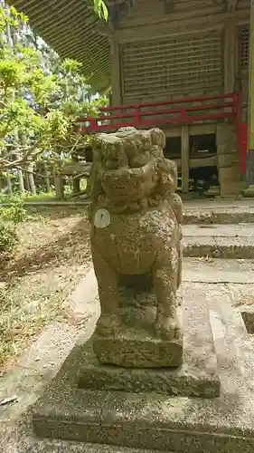 八幡神社の狛犬