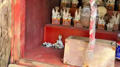 橡木山白木神社の{uncategorized: "未分類", other: "その他", undefined: "問題あり", building: "その他建物", grave: "お墓", sacred_gate: "鳥居", guardian: "狛犬", statue: "像", buddha: "仏像", history: "歴史", nature: "自然", garden: "庭園", animal: "動物", pagoda: "塔", temizu: "手水舎", mountain_gate: "山門・神門", sanctuary: "本殿・本堂", subordinate: "末社・摂社", art: "芸術", scenery: "景色", jizo: "地蔵", ema: "絵馬", goshuin: "御朱印", omikuji: "おみくじ", items: "授与品その他", amulet: "お守り", goshuincho: "御朱印帳", eats: "食事", festival: "お祭り", votive_dance: "神楽", shichigosan: "七五三参", wedding: "結婚式", experience: "体験その他", initially: "初詣", around: "周辺", anti_infection: "感染症対策"}