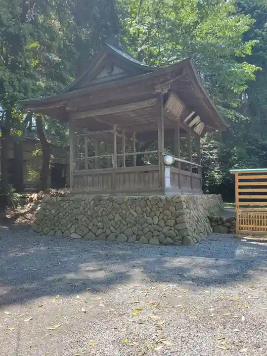 草薙神社の本殿・本堂