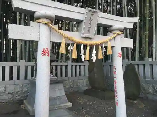 不知森神社の鳥居