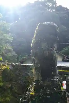 荒倉神社の狛犬