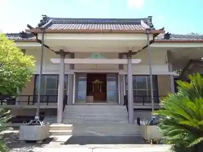法円寺の本殿