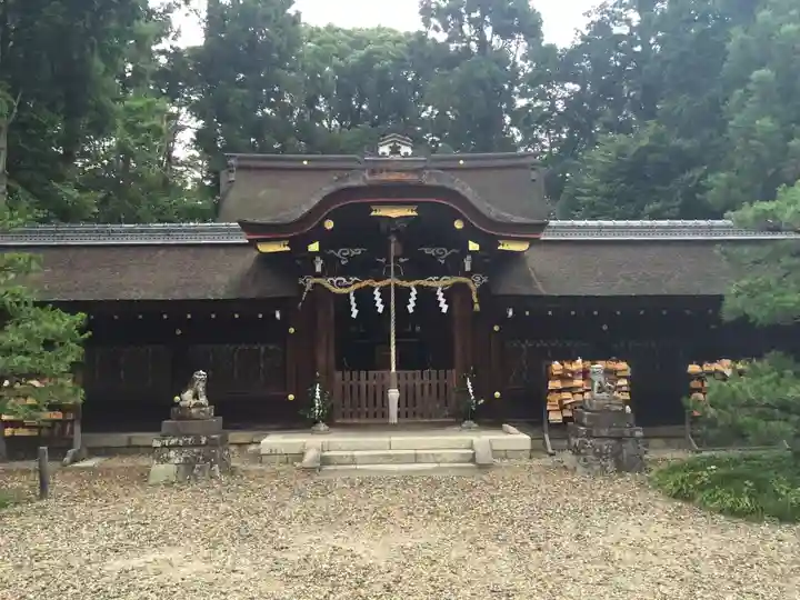 梅宮大社の本殿・本堂