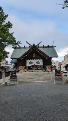 札幌諏訪神社の本殿・本堂
